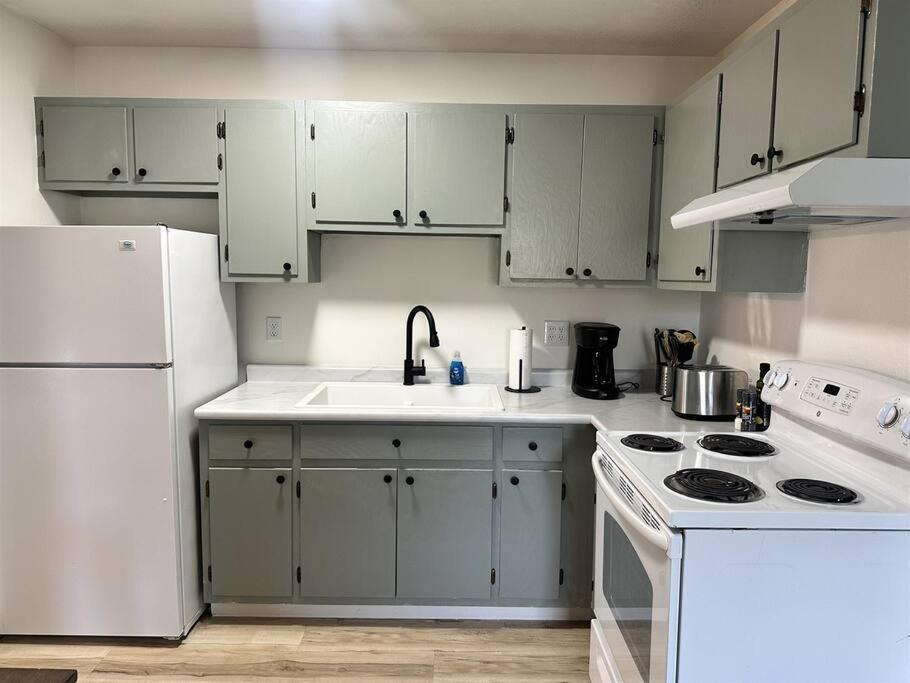 Capital Suite On 6Th Street - King Bed / Downtown! Springfield Luaran gambar